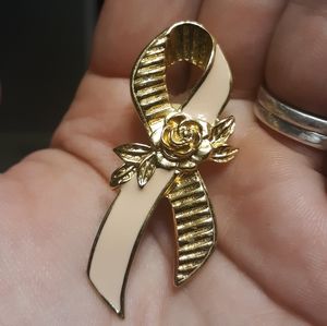 Vintage Avon Pin